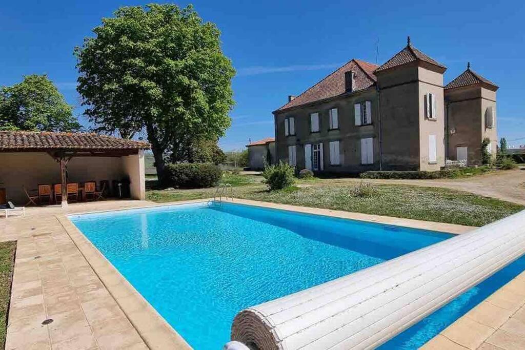 Chateau D'Issandou Golfech 외부 사진