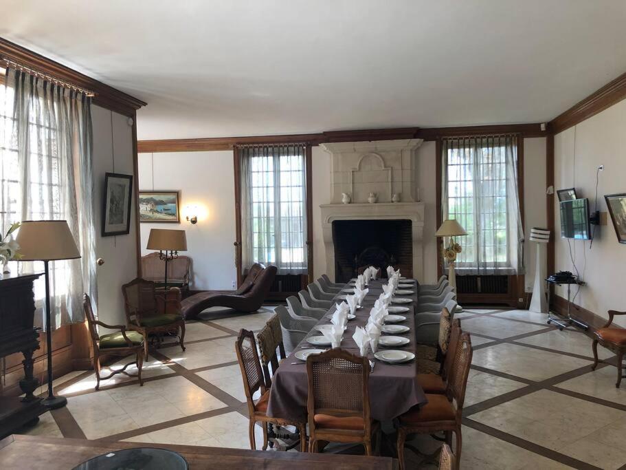 Chateau D'Issandou Golfech 외부 사진
